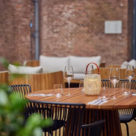 Arsenaal Hotel